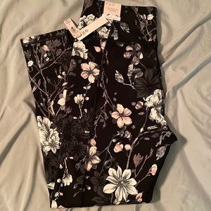 Victoria’s Secret High rise leggings